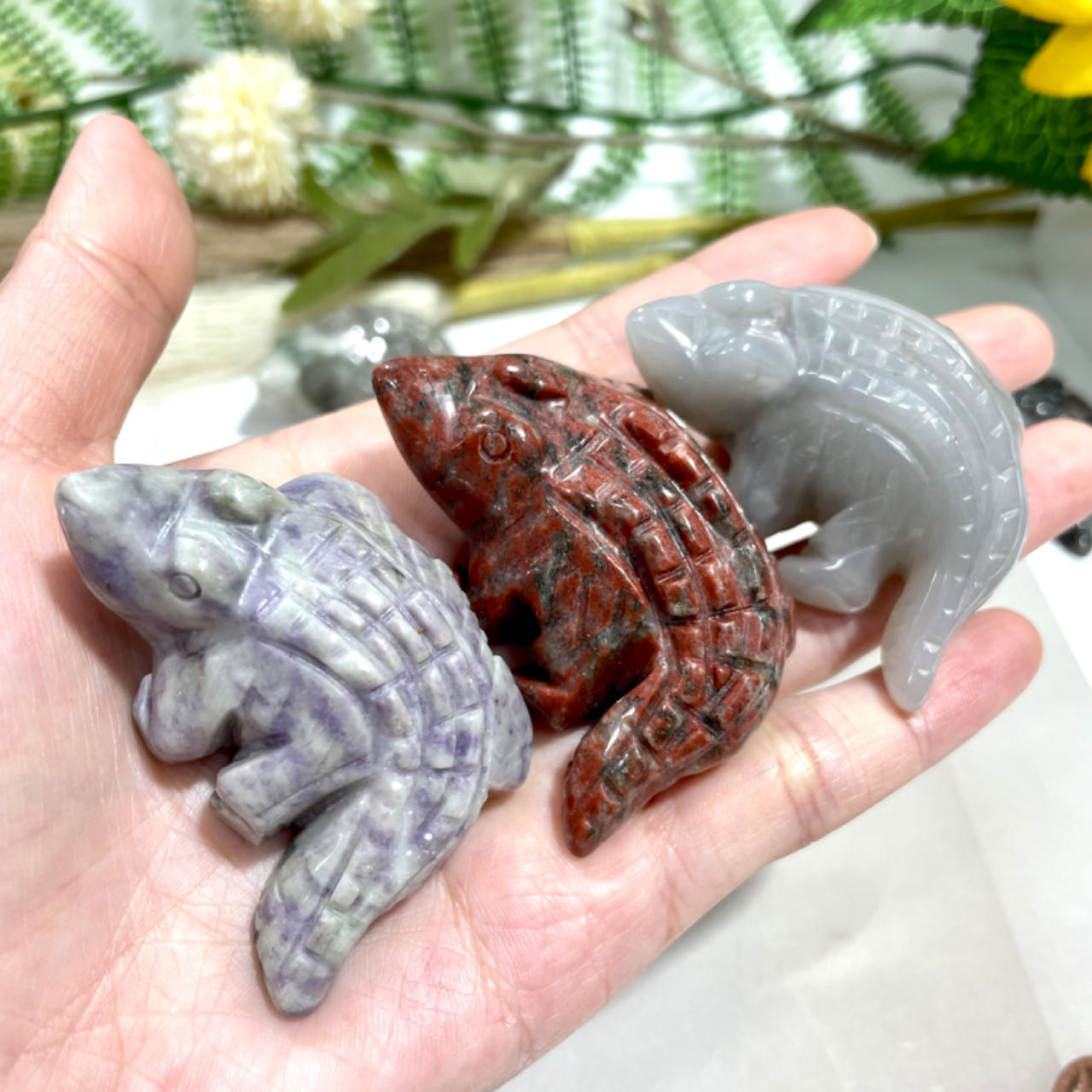 3 Counts Different Material Crocodile Crystal 5CM Amethyst Lavakite Red Obsidian Fire Quartz Healing Stone Home Decoration From IG Crystal