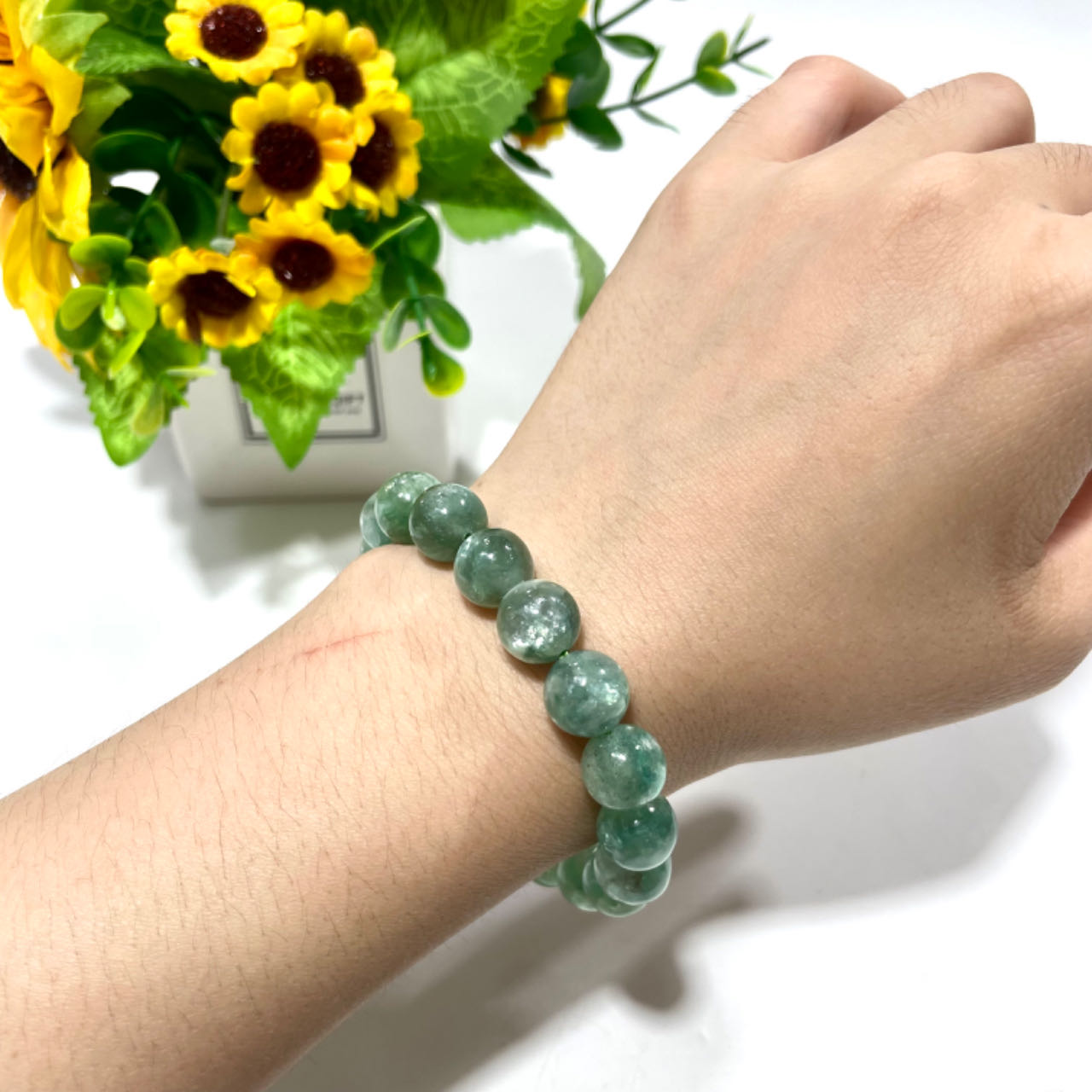 1 Count Green Mika Crystal Bracelet 11~12mm Energy Healing Crystals Jewelry for Women DIY Bracelet From IG Crystal