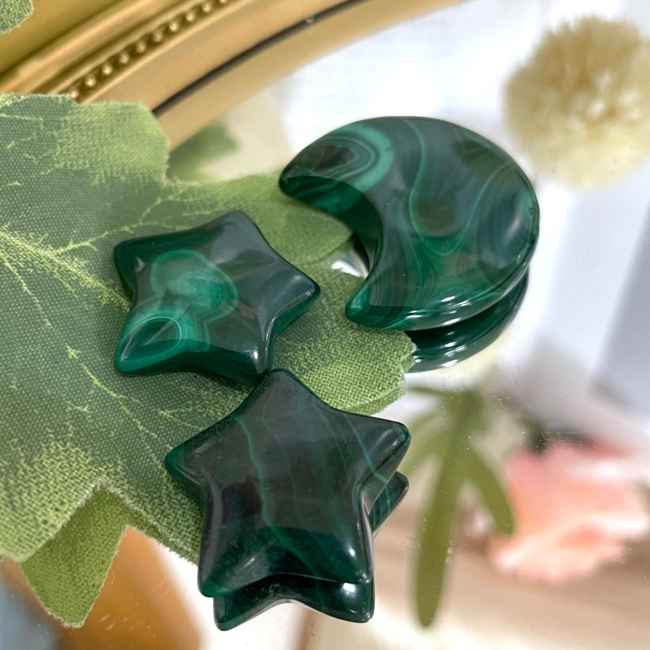 10PCS Moon Star Shape Crystal Malachite From IG Crystal