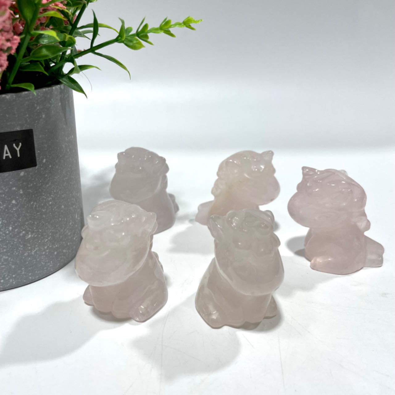 2 Counts Rose Quartz Unicorn Crystal 4.5CM Natural Gemstone Semi Precious Healing Crystals Enhance Positive Energy Home Decoration From IG Crystal