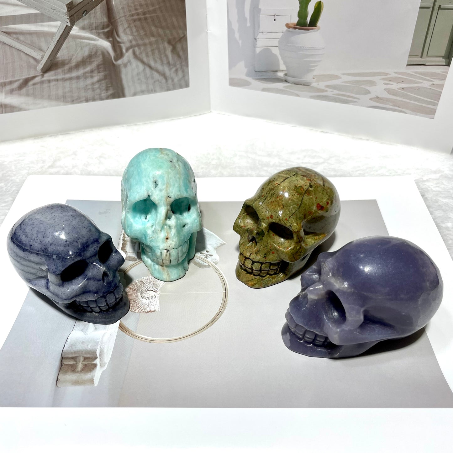 1 Count Different Materials Skull Crystal Carving Unakite Leopard Skin Jasper Purple/Blue Aventurine White Turquoise Red Jasper Sodalite Carribean Calcit Rohdnite Floriated Jasper Home Office Decor From IG Crystal