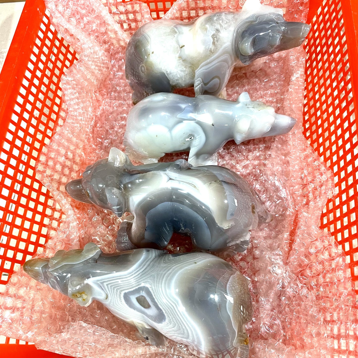 1 Count Geode Agate Bear Hippo Crystal Carving Natural Stone Gem Mining Chakra Balancing Reiki Healing Crystal Mystery Crystal Display Crystal Shopping Online Home Office Decor From IG Crystal