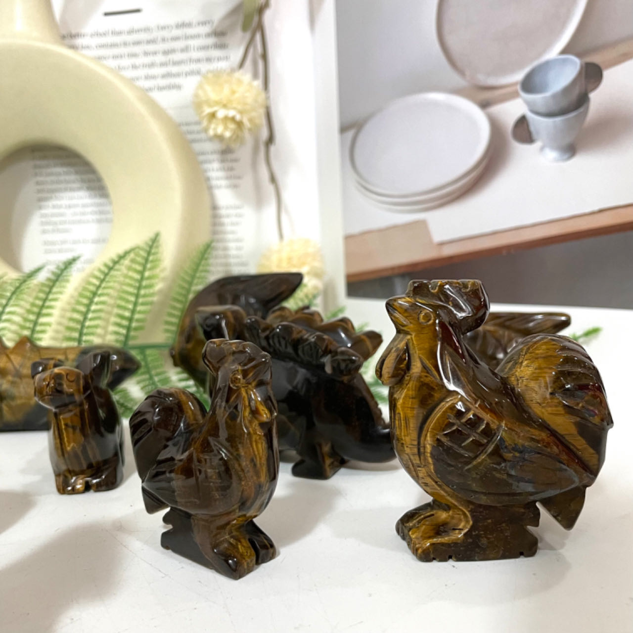 Small Yellow Tiger Eyes Animals Crystal Fish Dolphin Chicken Elephant Dinosaur Wolf Shark Tortoise Healing Stone Home Decoration From IG Crystal