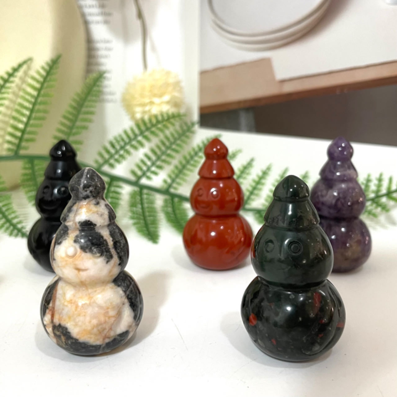 Different Maerail Snowman Crystal Stochastic 5PCS Rose Quartz Clear Quartz Black Obsidian Kiwi Jasper Red Jasper Yellow Jade Sodalite Amethyst Healing Crystal From IG Crystal