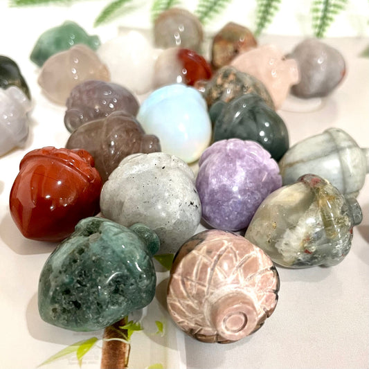 IG Crystal Different Material Pinecone Crystals Set 18 Counts Rose Quartz Clear Quartz Yellow Tiger Eye Amethyst Sodalite Green Aventurine Rohdnite Kiwi Jasper Healing Crystal Home Decoration