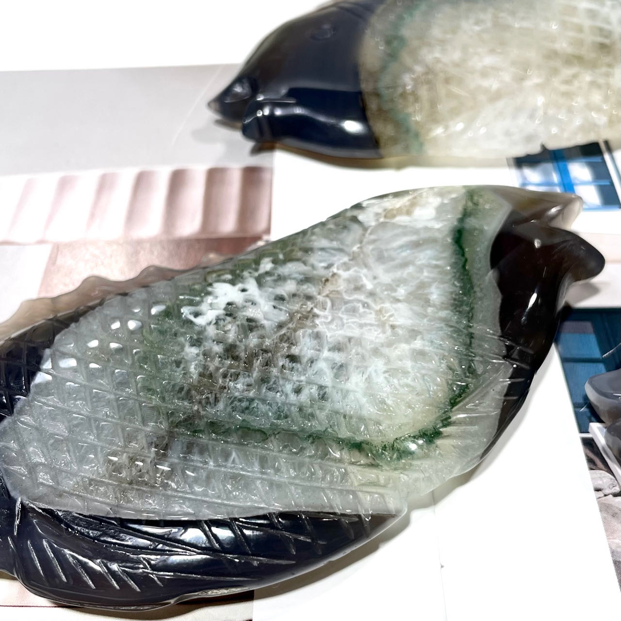 1 Count Geode Agate Fish Crystal Healing Crystal Gem Reiki Healing Home Decor Crystal Jewelry Shop Pretty Crystals From IG Crystal