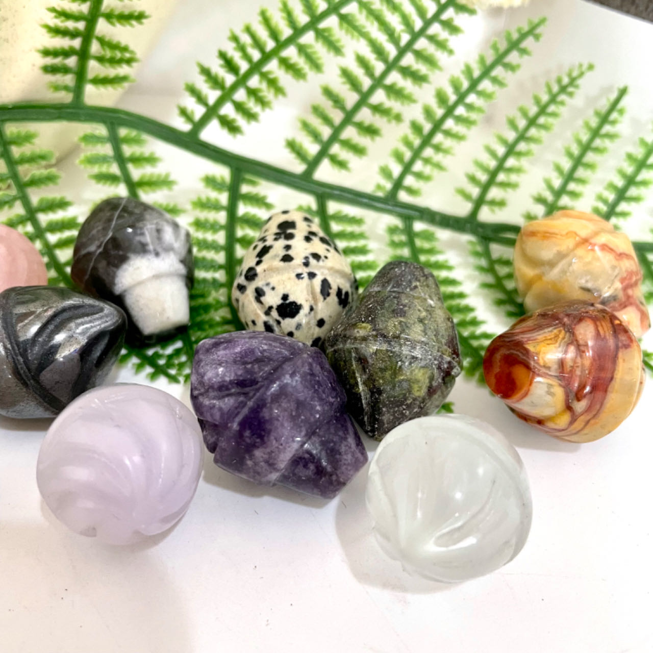 Different Maerail High Quality Natural Ice Cream Crystals 3 Counts Healing Stone Home decoration From IG Crystal