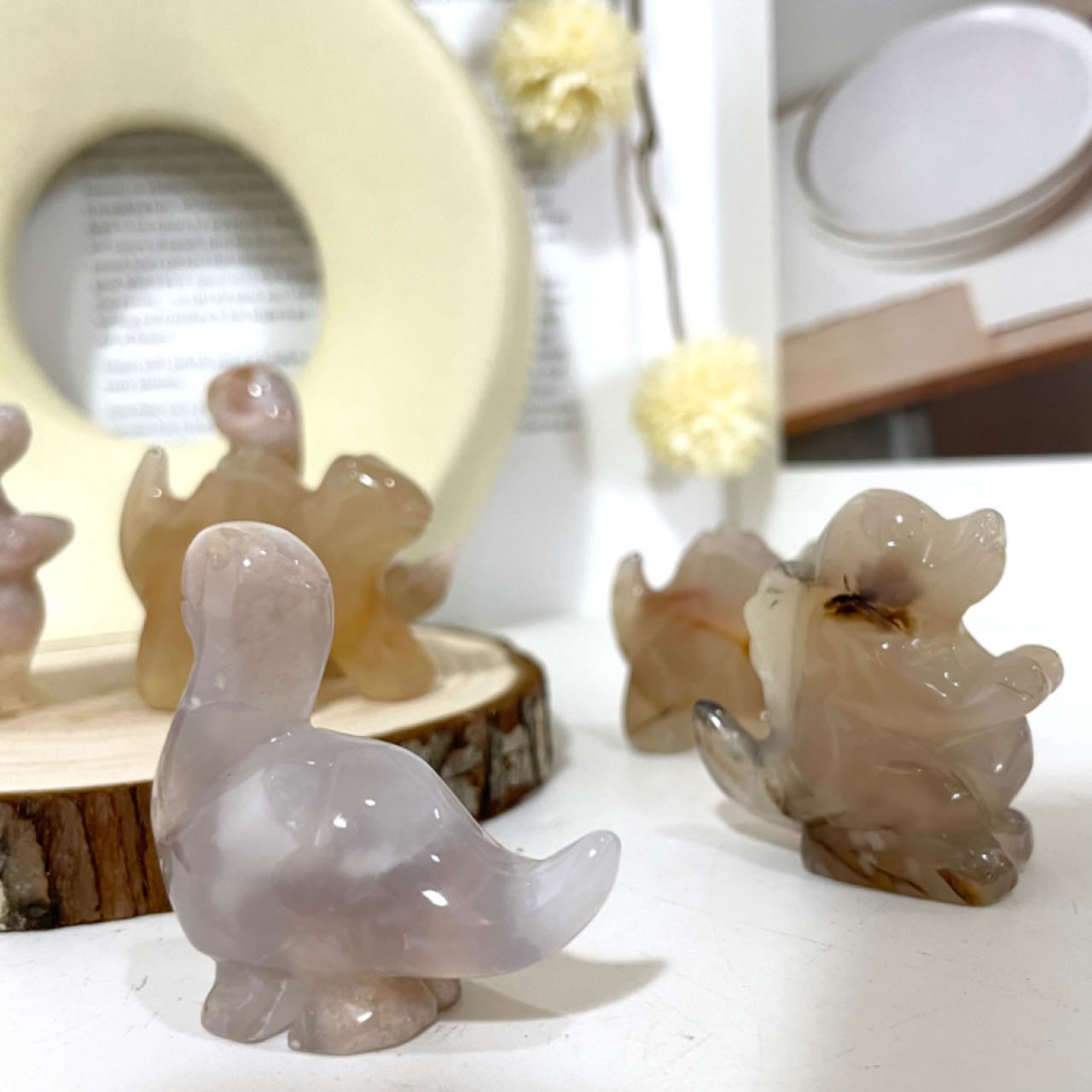 2PCS Small Dinosaur Crystal Pink Flower Agate Healing Crystal Home Decoration From IG Crystal