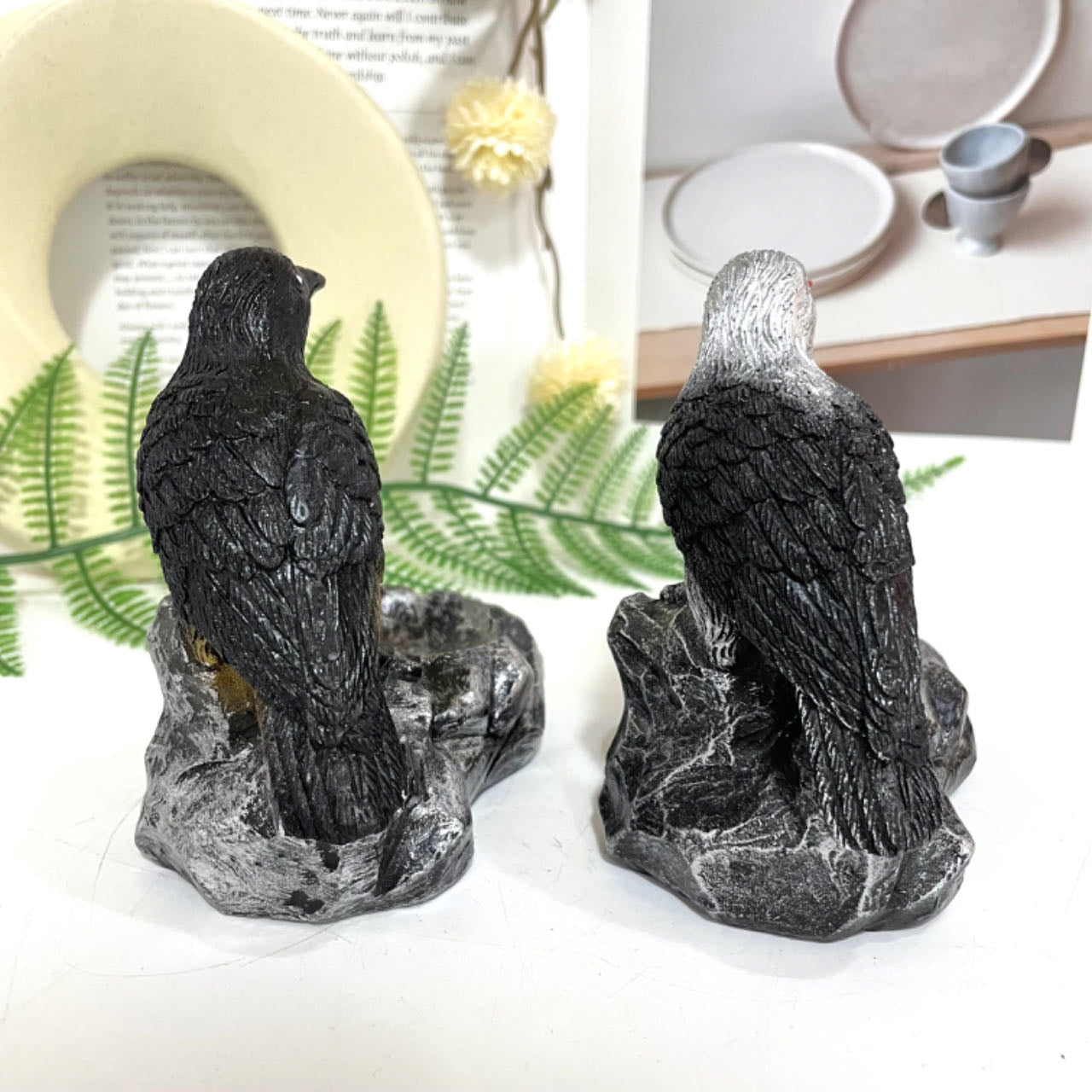 2PCS Crow Stand Black Silver Healing Stone Home Decoration For Crystal Ball From IG Crystal