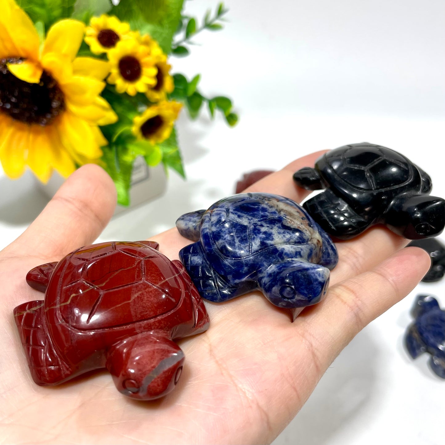 3 Counts Little Turtle Crystal Carving Sodalite Red Jasper Black Obsidian Healing Stones Natural Stone Chakra Balancing Reiki Home Office Decor From IG Crystal