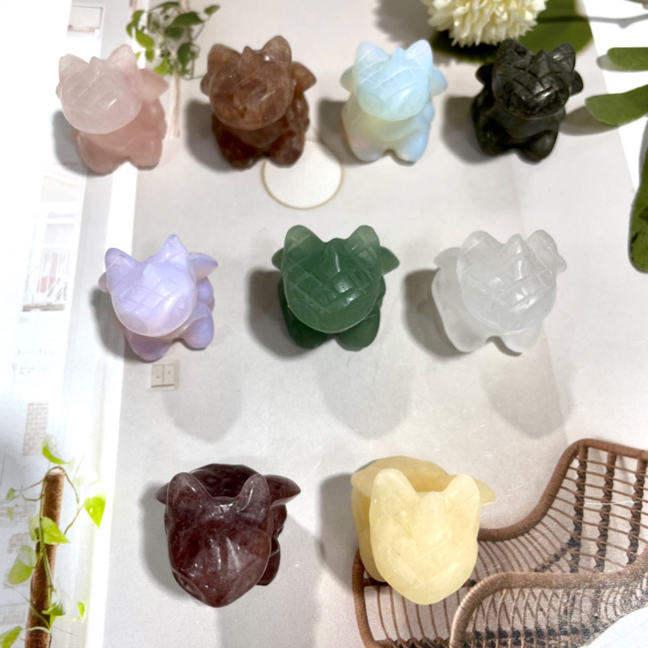 3 Counts Toothless Crystal Amethyst Clear Quartz Kiwi Jasper Green Aventurine Moss Agate Lepidolite Unakite Yellow Jasper Healing Crystal Home Decoration From IG Crystal
