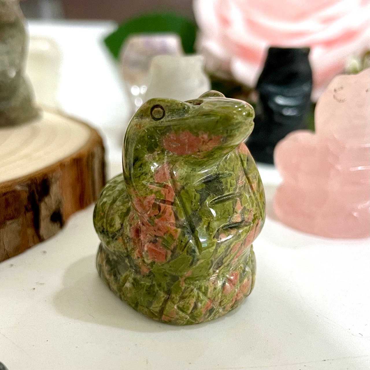 Different Maerail Small Snake High Quality Natural Crystals Set (Stochastic 10pc) From IG Crystal