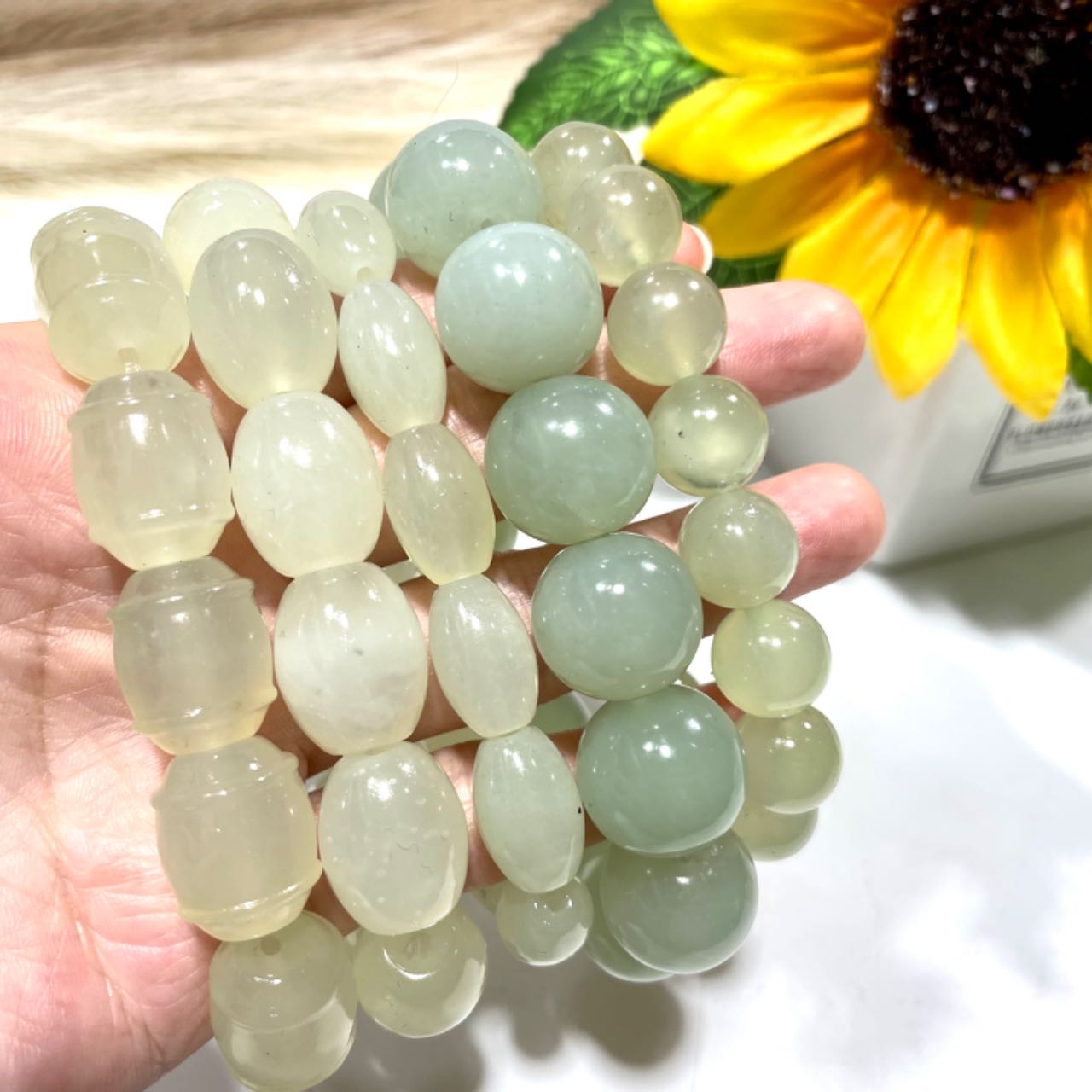 Afghanistan White Jade Bracelets 10mm 12mm 14mm 16mm Round Oval Natural Crystals Healing Stones Crystal Jewelry Shop Pretty Crystals From IG Crystal