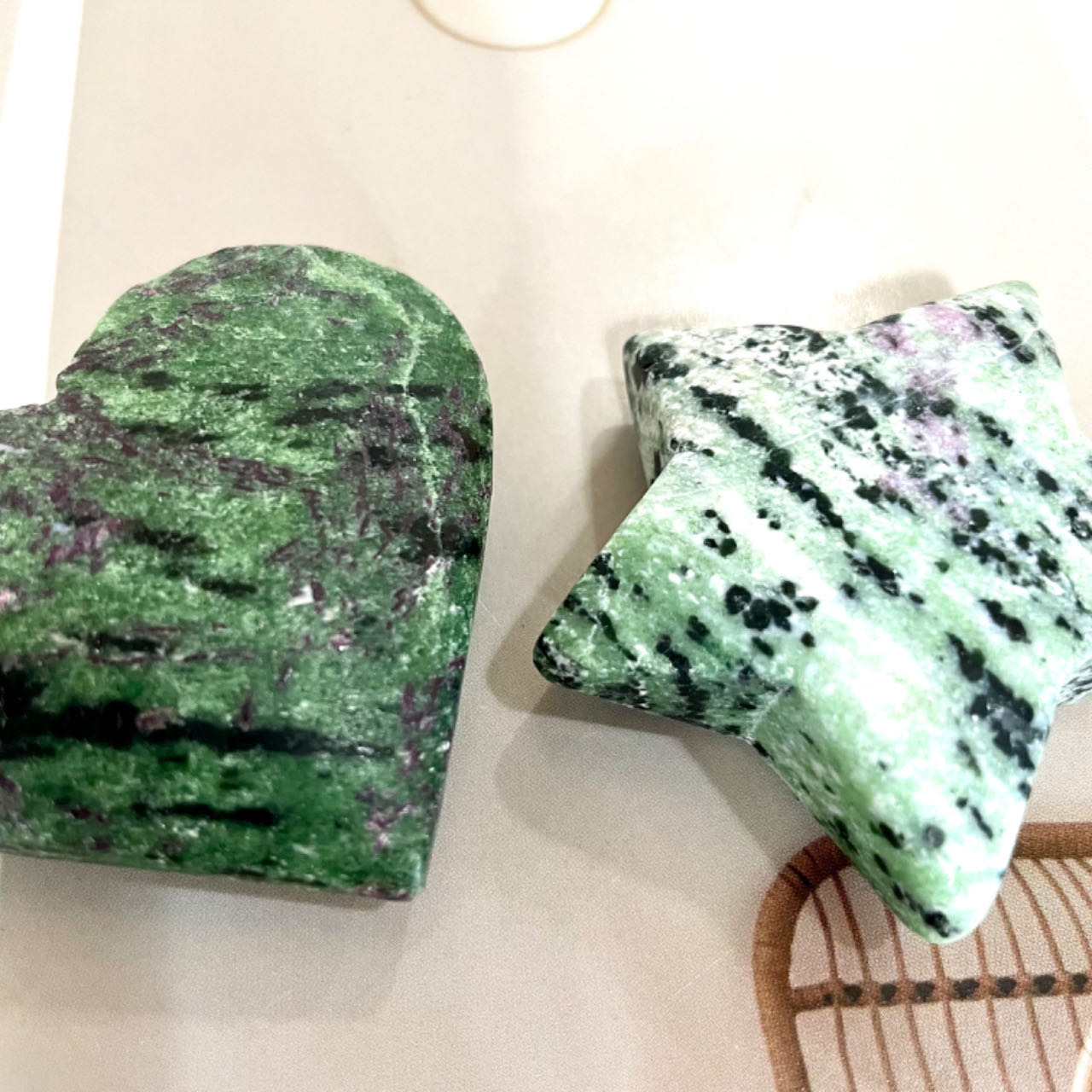 8 Counts Epidote Crystal Star Heart Shaped Crystal Healing Crystal Home Decoration From IG Crystal