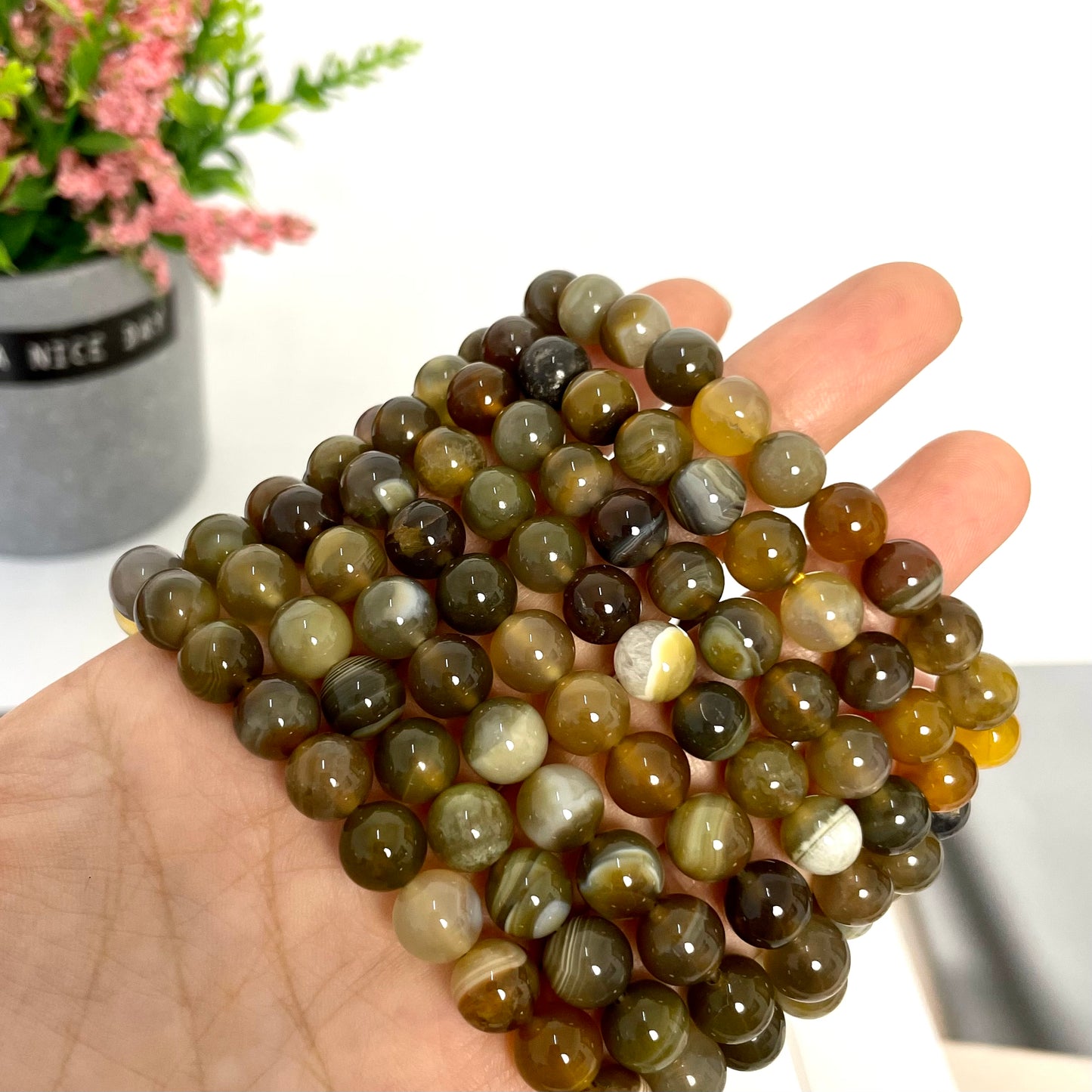 4 Counts Agate Crystal Bracelets 8mm Natural Crystals Healing Crystals Bracelet for Women and Men Teens Crystal Jewelry Shop Pretty Crystals From IG Crystal