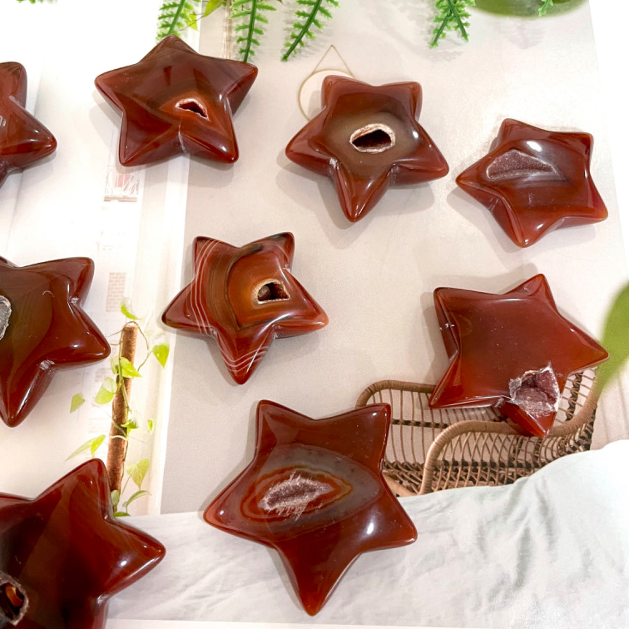 IG Crystal 6 Counts Carnelian Red Agate Crystal Star Shaped Crystal Healing Crystal Home Decoration