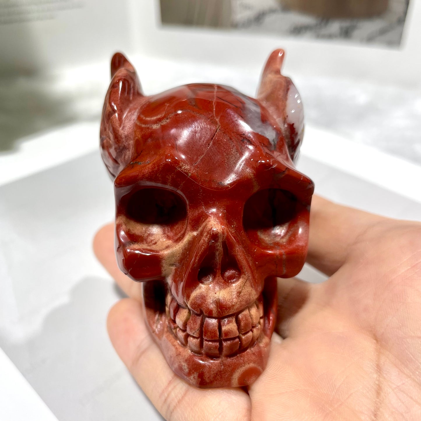 1 Count Different Materials Skull With Wings Crystal Carvings Sodalite Red Jasper Floriated Jasper Leopard Skin Jasper Rohdnite Healing Stones Natural Stone Chakra Balancing Reiki Home Office Decor From IG Crystal