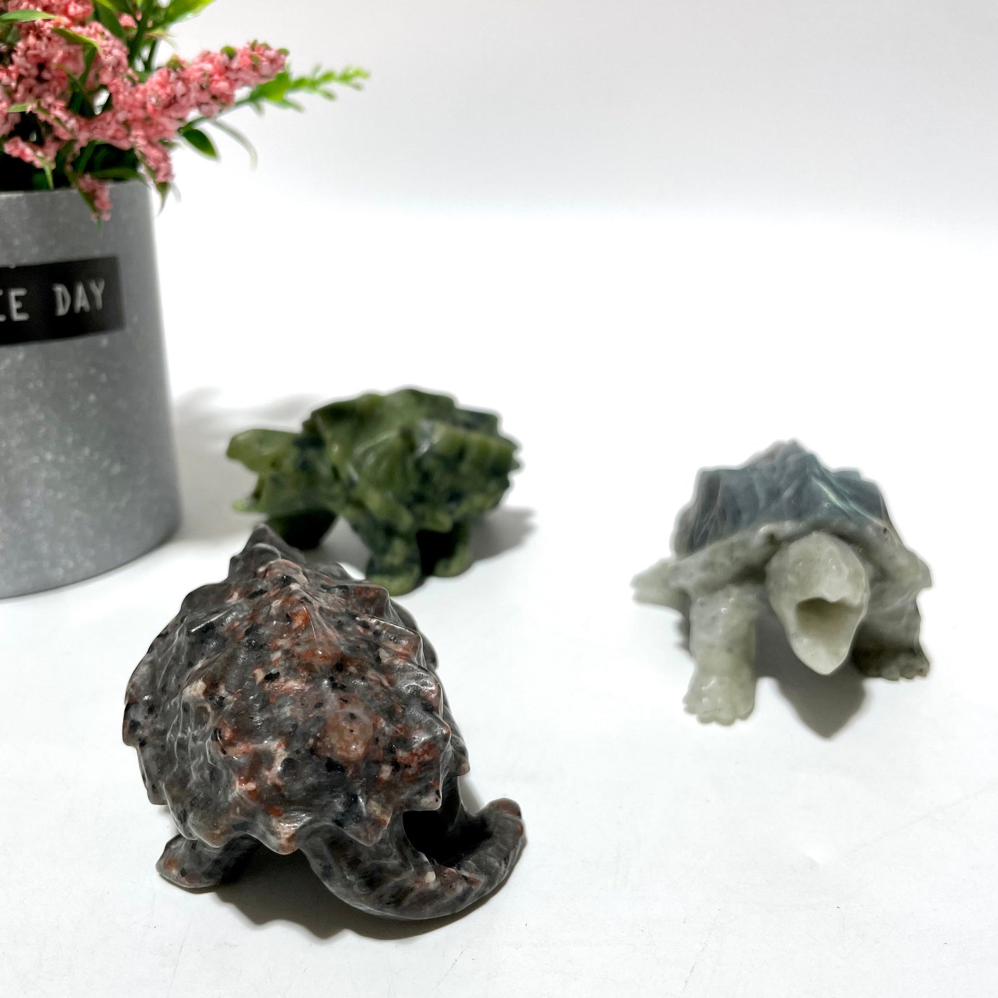 3 Counts Different Materials Snapping Turtle Crystal Carving Natural Stone Gem Mining Chakra Balancing Reiki Healing Crystal Mystery Crystal Display Crystal Shopping Online Home Office Decor From IG Crystal