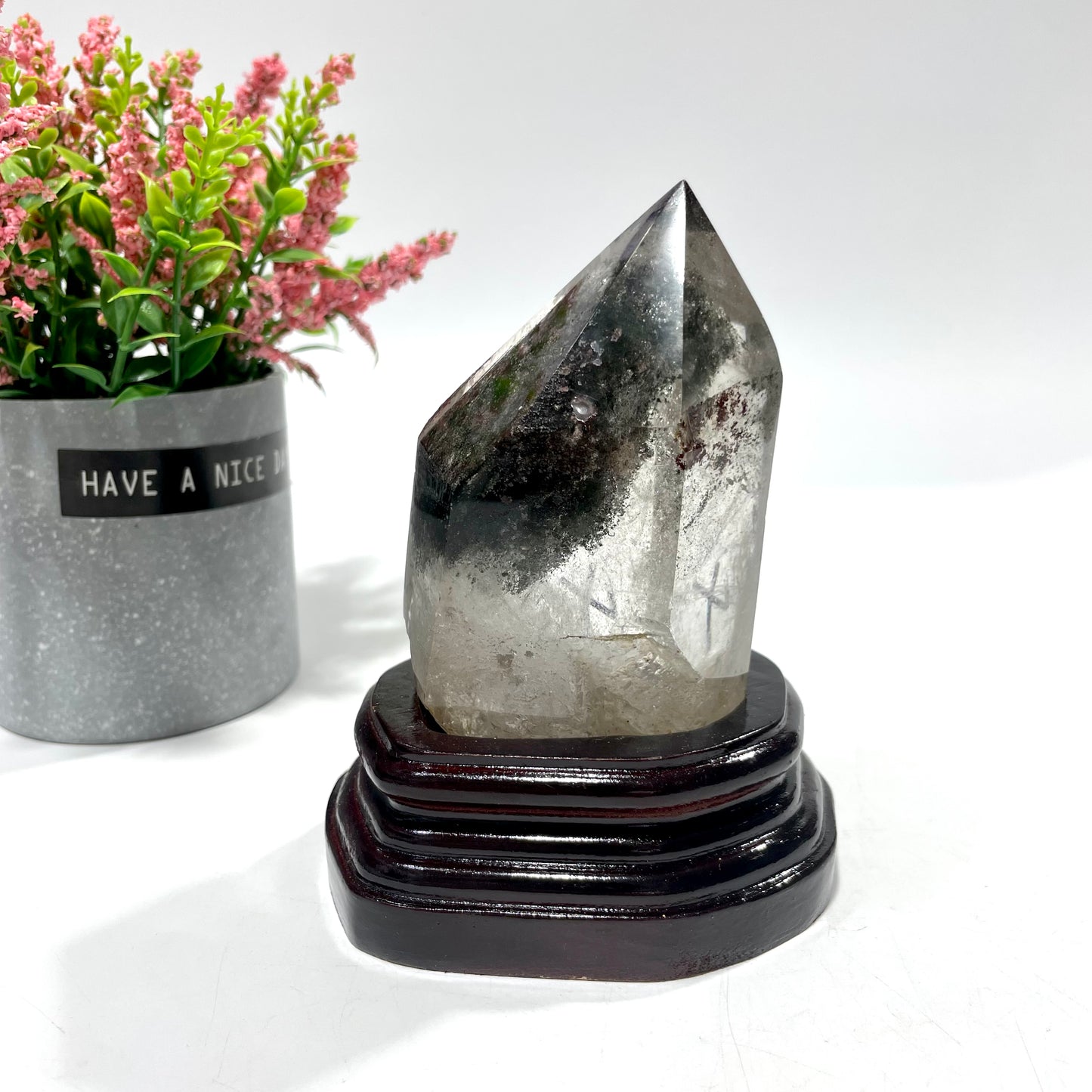 1 Count Dreen Phantom Quartz Ghost Phantom Quartz Wand With Wood Stand Healing Stones Natural Stone Chakra Balancing Reiki Home Office Decor From IG Crystal