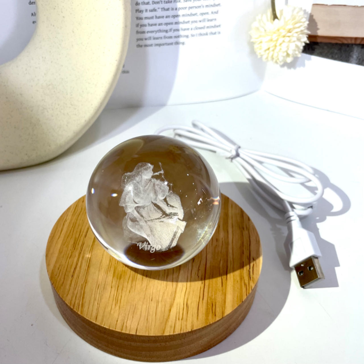 12 Constellations Aries Taurus Gemini Cancer Leo Virgo Libra Scorpio Sagittarius Capricornus Aquarius Pisces Crystals Gift Set With Wooden LED Display Base From IG Crystal