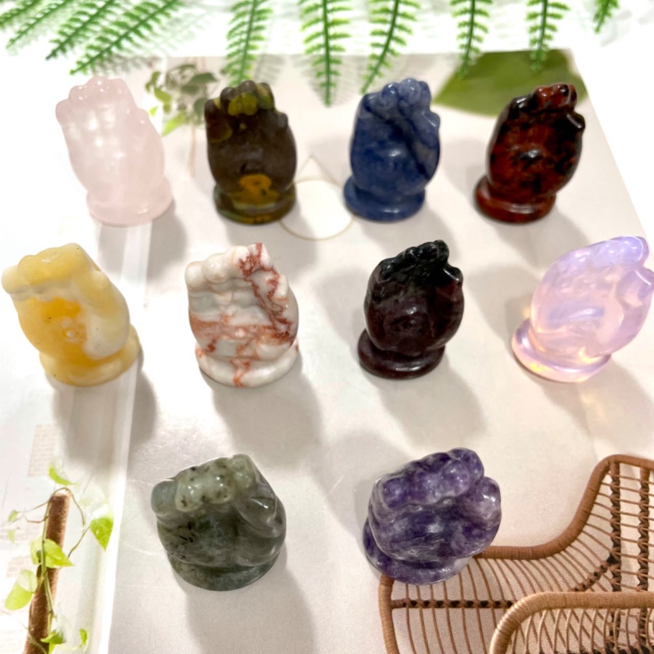 10 Counts Different Material 1.5 Inch Buddha's-hand Crystal Rose Quartz Clear Quartz Kiwi Jasper Sodalite Amethyst Opalite Unakite Healing Crystal From IG Crystal