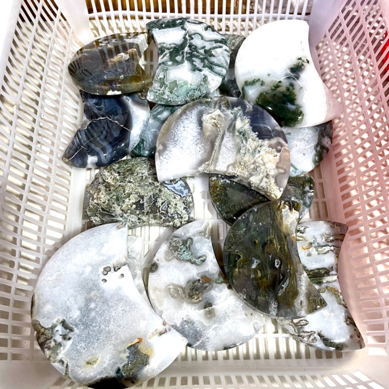 Moss Agate Moon Shape Crystal Natural Stone Gem Mining Chakra Balancing Reiki Healing Crystal Mystery Crystal Display Crystal Shopping Online Home Office Decor From IG Crystal