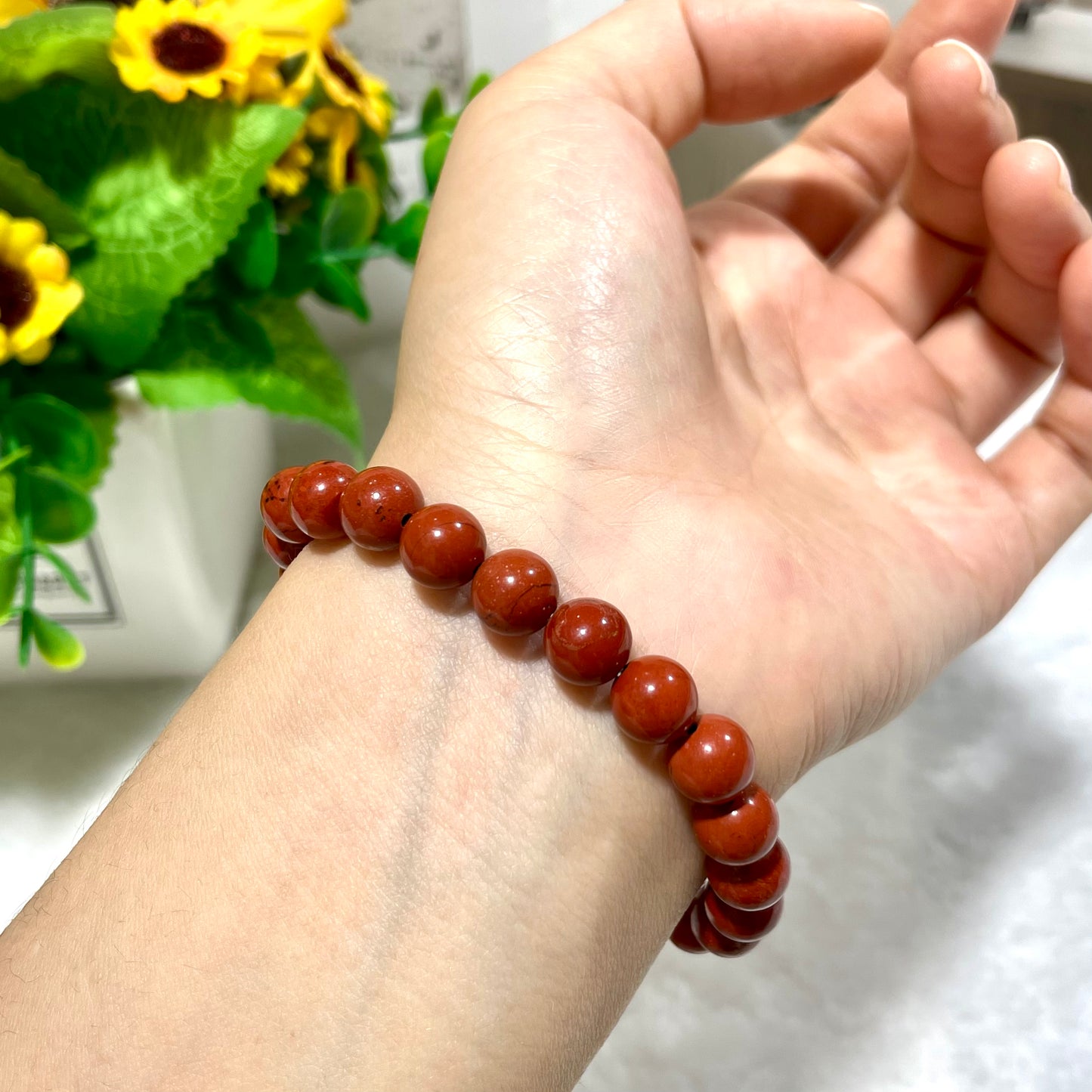 5 Counts Red Jasper Crystal Bead Bracelet – Healing Crystal Bracelet for Women and Men – 8mm Round Beaded Bracelets for Men and Women – Unisex Elastic Adjustable Size Gemstone Bracelet for Healing, Protection From IG Crystal