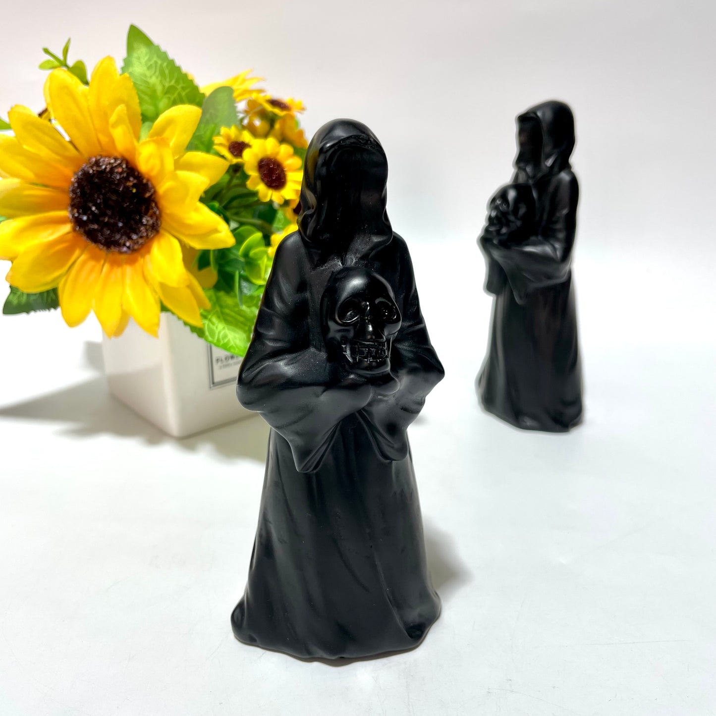 1 Count Black Obsidian Death Skull Crystal Carving Natural Stone Gem Mining Chakra Balancing Reiki Healing Crystal Mystery Crystal Display Crystal Shopping Online Home Office Decor From IG Crystal