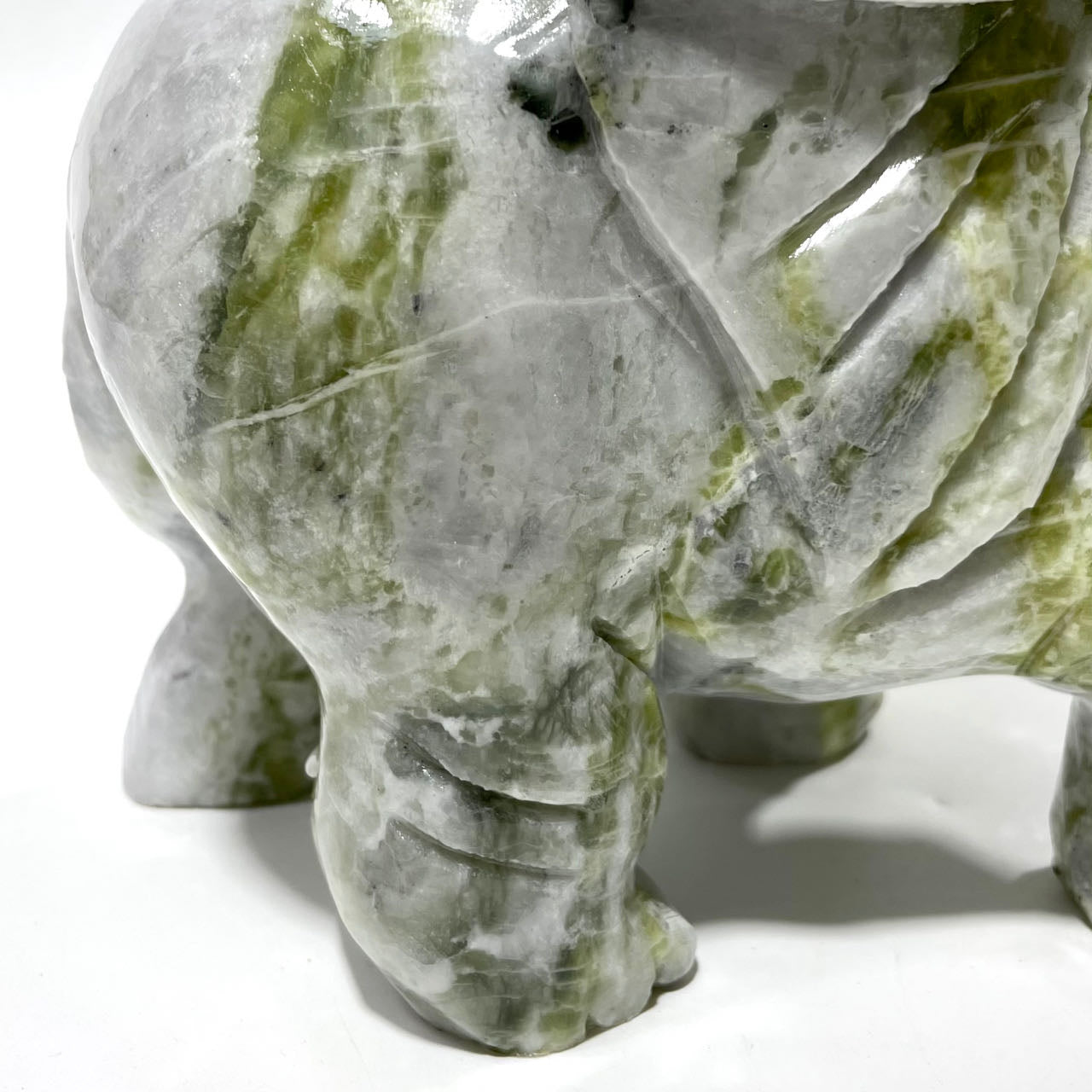 1 Count Big Elephant Jade Healing Crystal Gem Reiki Healing Home Decor Crystal Jewelry Shop Pretty Crystals From IG Crystal