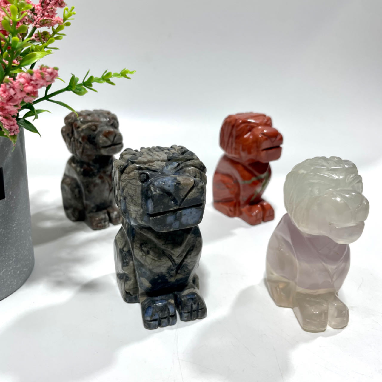 2 Counts Different Materials Lion Crystal Carvings 3 Inches Red Jasper Yooperlite Que Sera Fluorite Healing Stone Home Decoration From IG Crystal