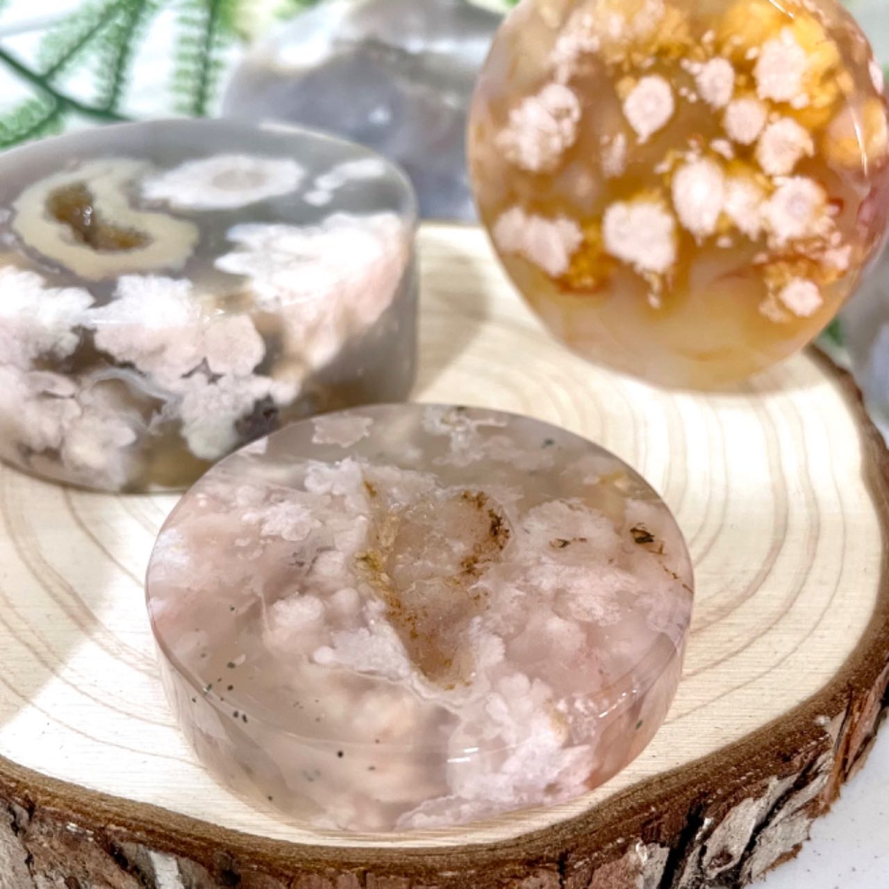 Pink Flower Agate Round Stone Stochastic 3~5 Counts Healing Stone Home Decoration From IG Crystal