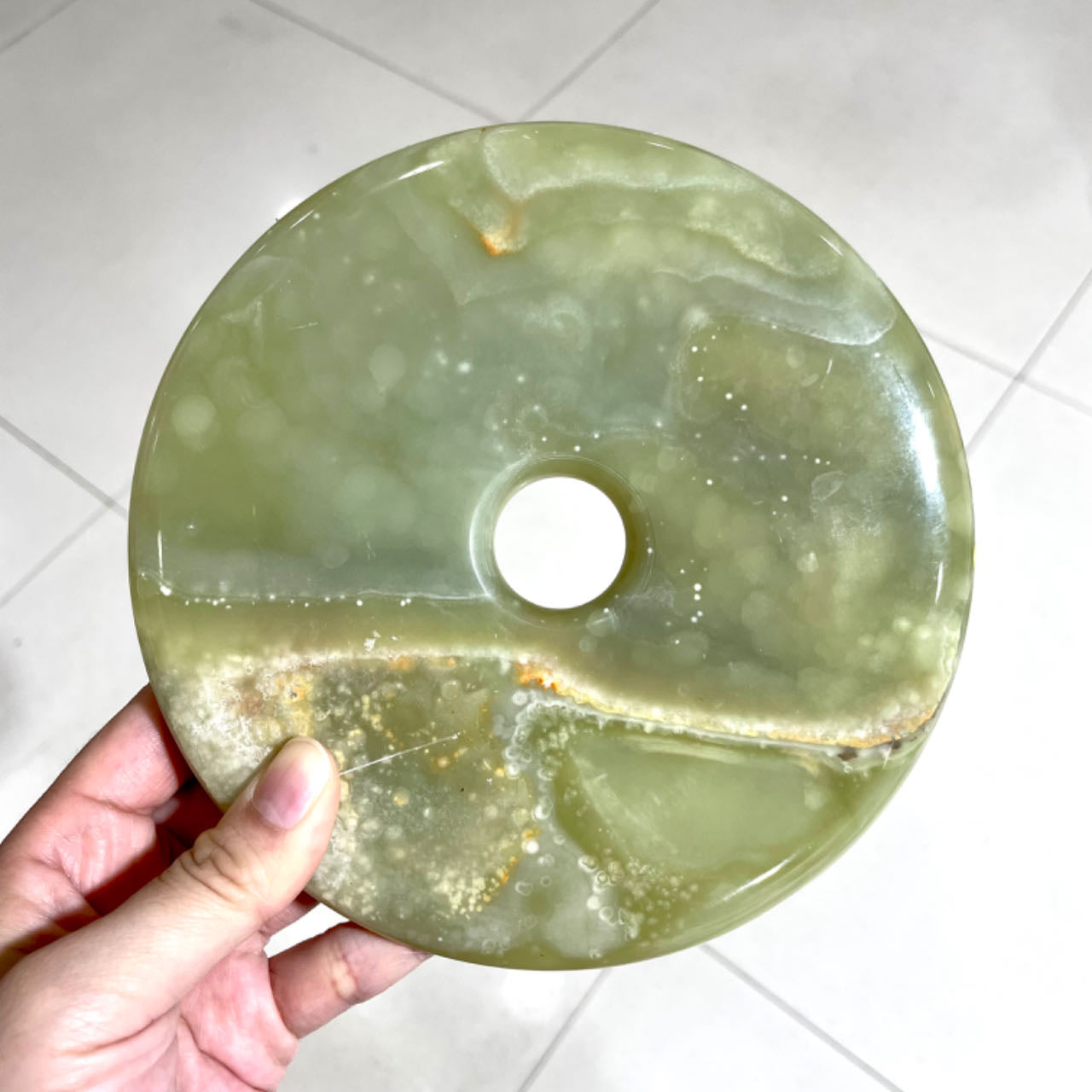1 Count Jade Donut Crystal 16CM Xiu Yan Jade With Wood Stand Healing Crystal Home Decoration From IG Crystal