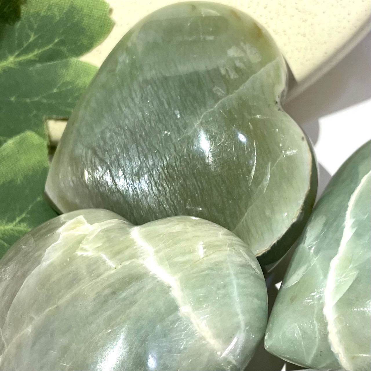 2 Counts Heart Shape Green Moonstone Crystal Reiki Crytsal Healing Home Decor From IG Crystal