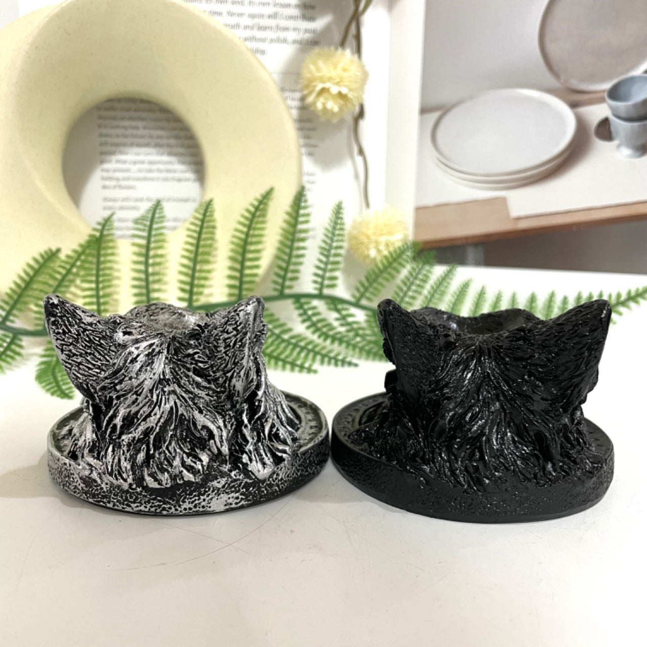 2PCS Wolf Head Stand Black Silver Healing Stone Home Decoration For Crystal Ball From IG Crystal