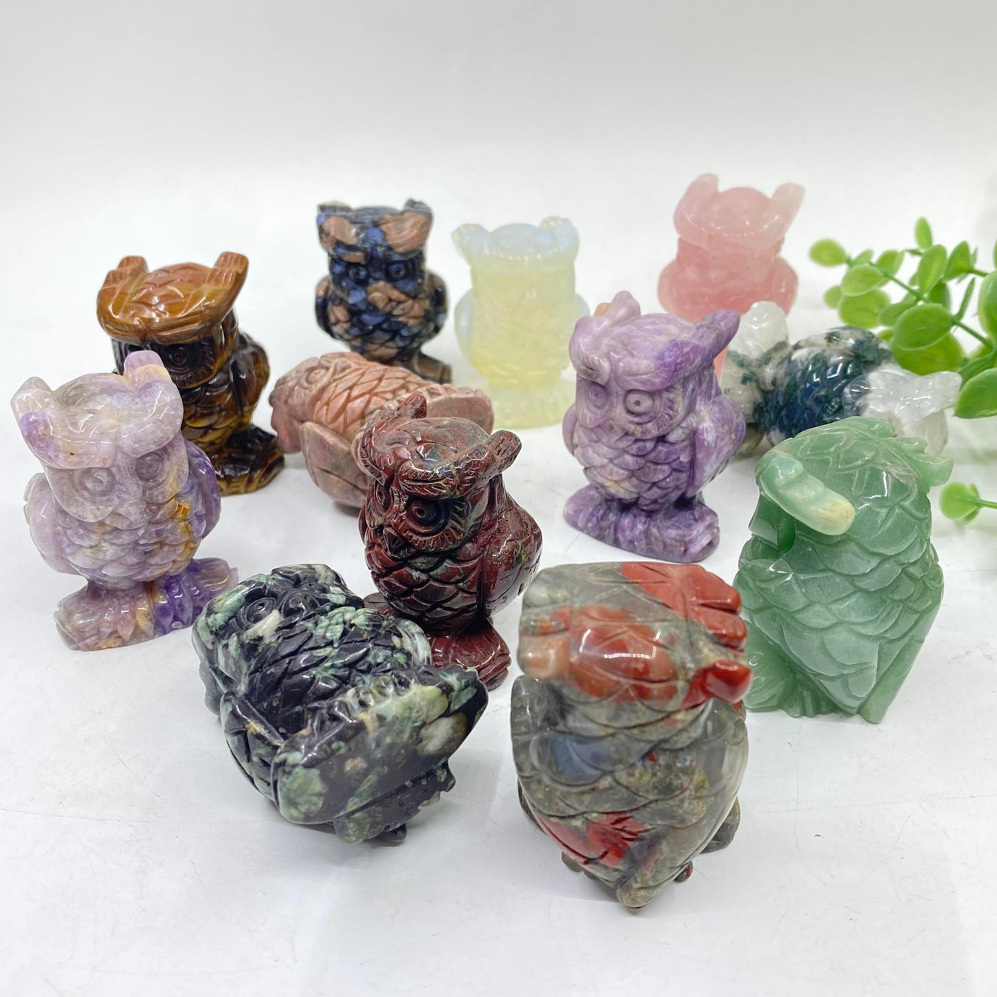 4 Counts  Mix 2 Inch Crystal Carvings Owl Different Stone From IG Crystal