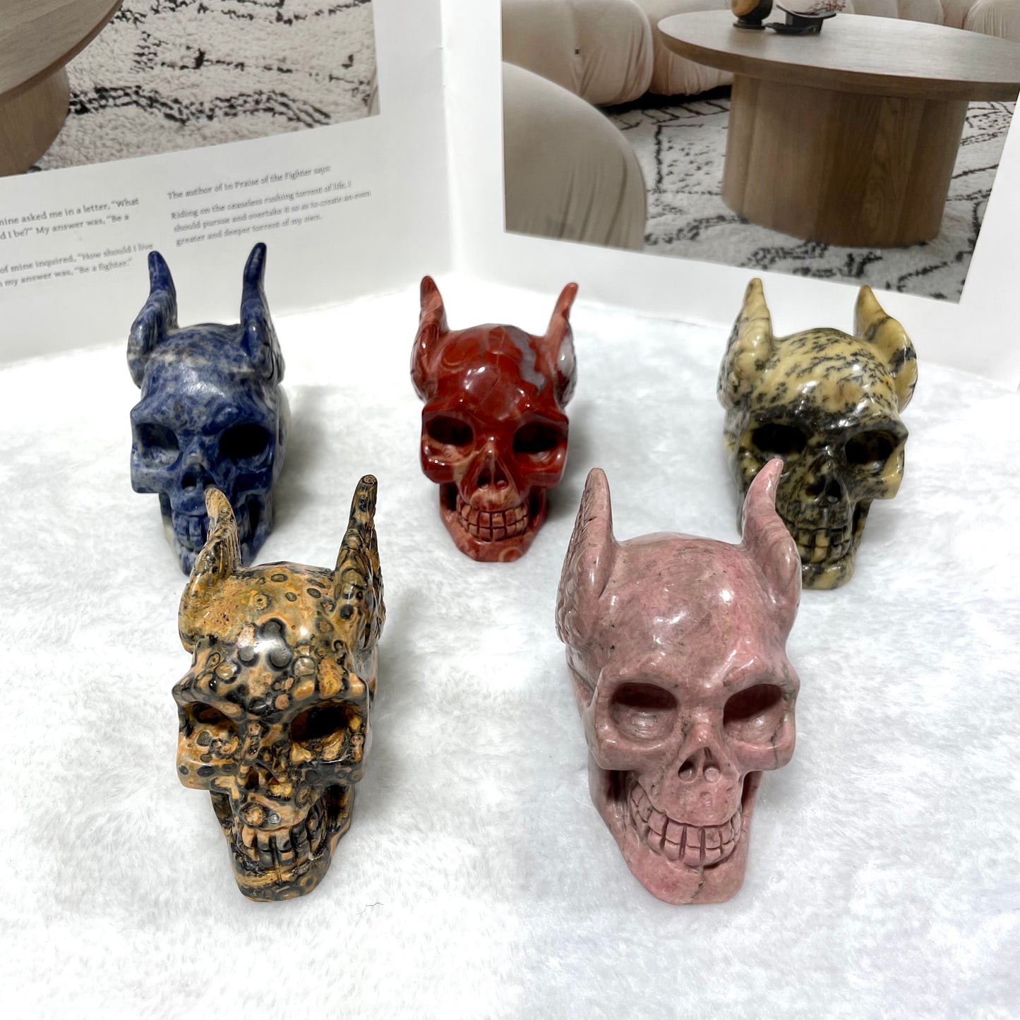 1 Count Different Materials Skull With Wings Crystal Carvings Sodalite Red Jasper Floriated Jasper Leopard Skin Jasper Rohdnite Healing Stones Natural Stone Chakra Balancing Reiki Home Office Decor From IG Crystal