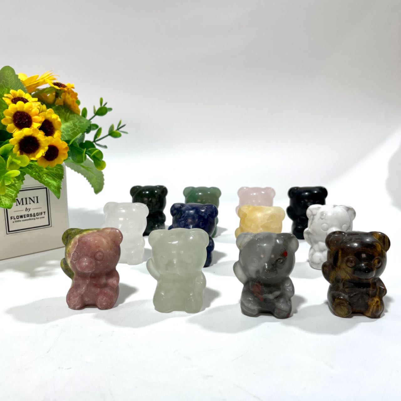 3 Counts Different Materials Cute Bear Crystal Carvings Natural Stone Gem Mining Chakra Balancing Reiki Healing Crystal Mystery Crystal Display Crystal Shopping Online Home Office Decor From IG Crystal