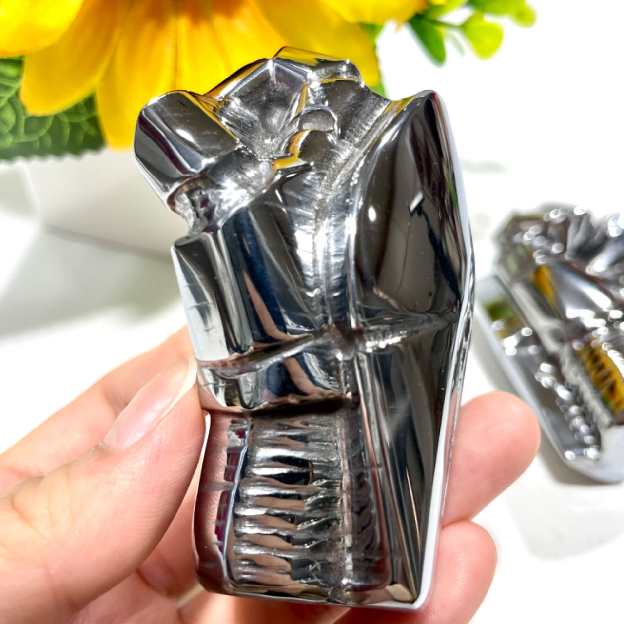 2 Counts Hematite Hands Make A Fist Healing Crystal Gem Reiki Healing Home Decor Crystal Jewelry Shop Pretty Crystals From IG Crystal