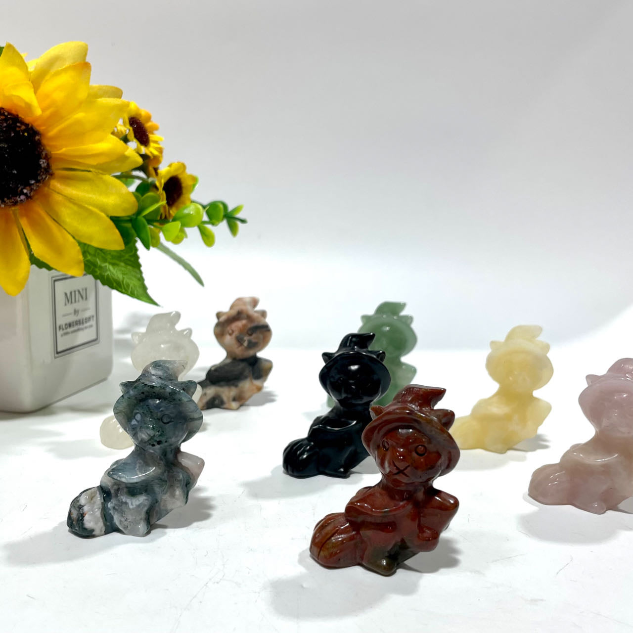 3 Counts Various Materials Witch Cat Crystal Carving Healing Crystal Gem Reiki Healing Home Decor Crystal Jewelry Shop Pretty Crystals From IG Crystal