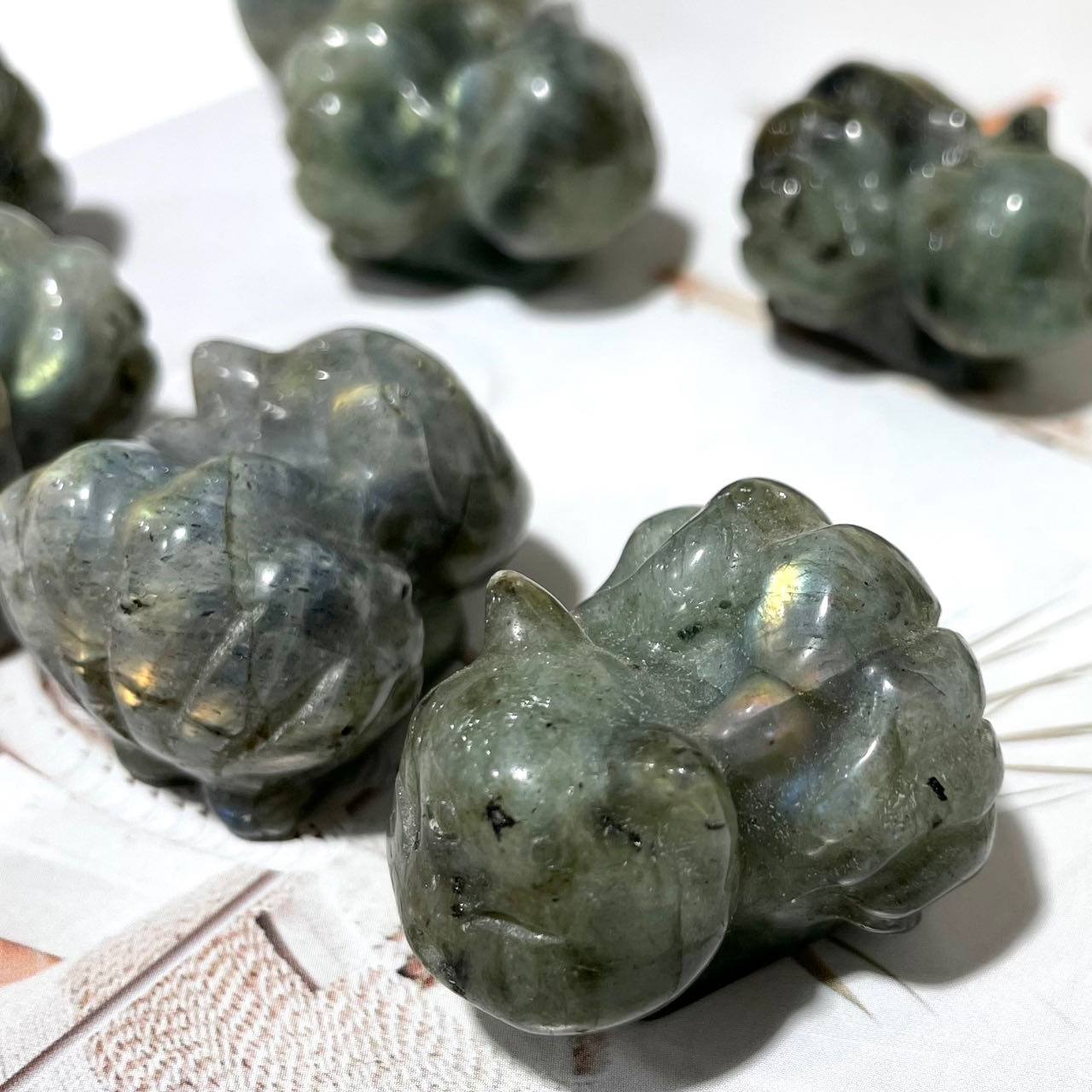 4 Counts Labradorite Small Cute Nine-tailed Fox Crystal Healing Crystal Home Decoration From IG Crystal