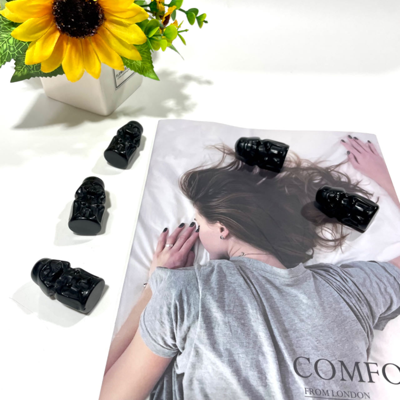 5 Counts Black Obsidian Knight Crystal Carving Healing Crystal Gem Reiki Healing Home Decor Crystal Jewelry Shop Pretty Crystals From IG Crystal