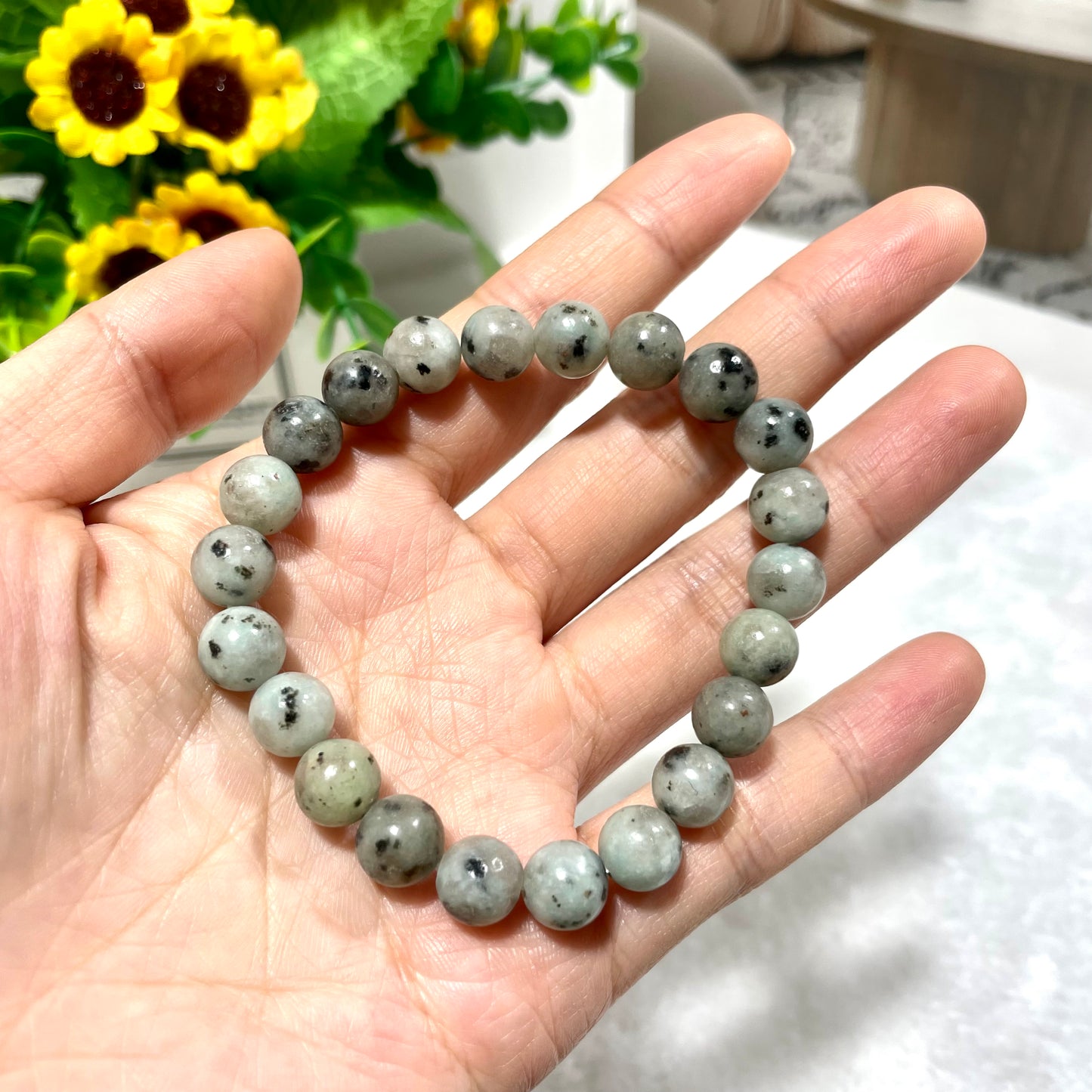 5 Counts Kiwi Jasper Crystal Bead Bracelet – Healing Crystal Bracelet for Women and Men – 8mm Beaded Bracelets for Men and Women – Unisex Elastic Adjustable Size Gemstone Bracelet for Healing and Protection From IG Crystal