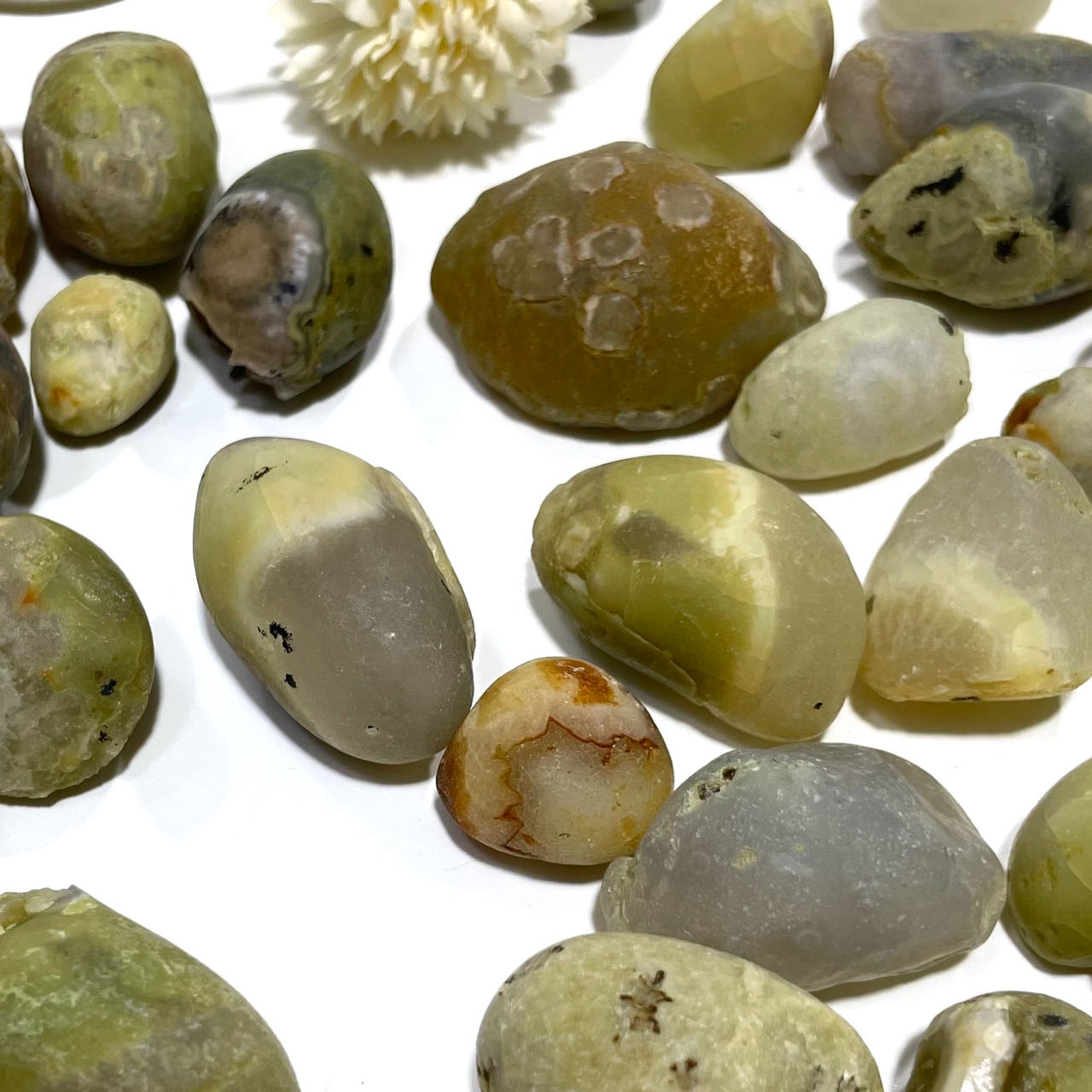400g Sky Eye Agate Irregular Healing Stone Home Decoration From IG Crystal