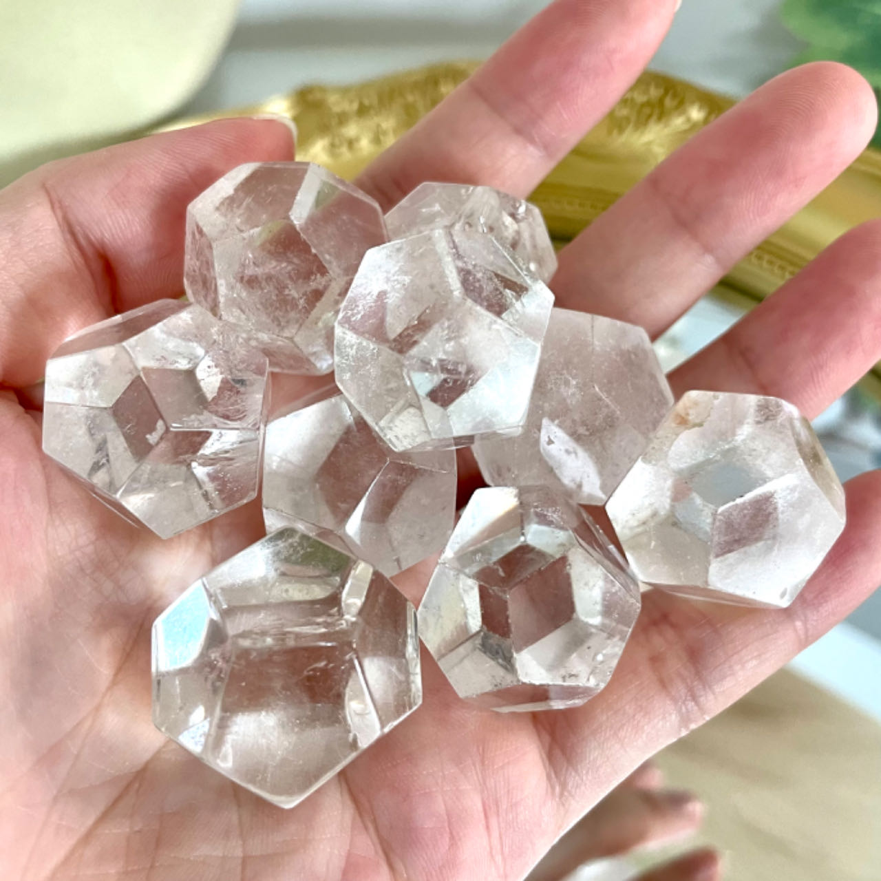 Clear Quartz 12 Faceted Healing Stone From IG Crystal