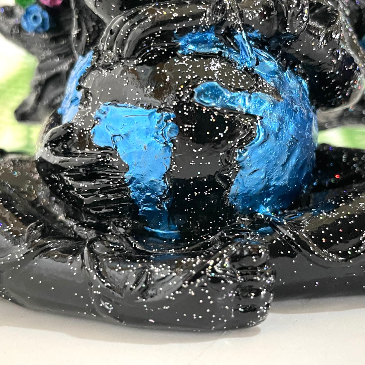 2PCS Stands Black Blue Healing Stone Home Decoration For Crystal Ball From IG Crystal