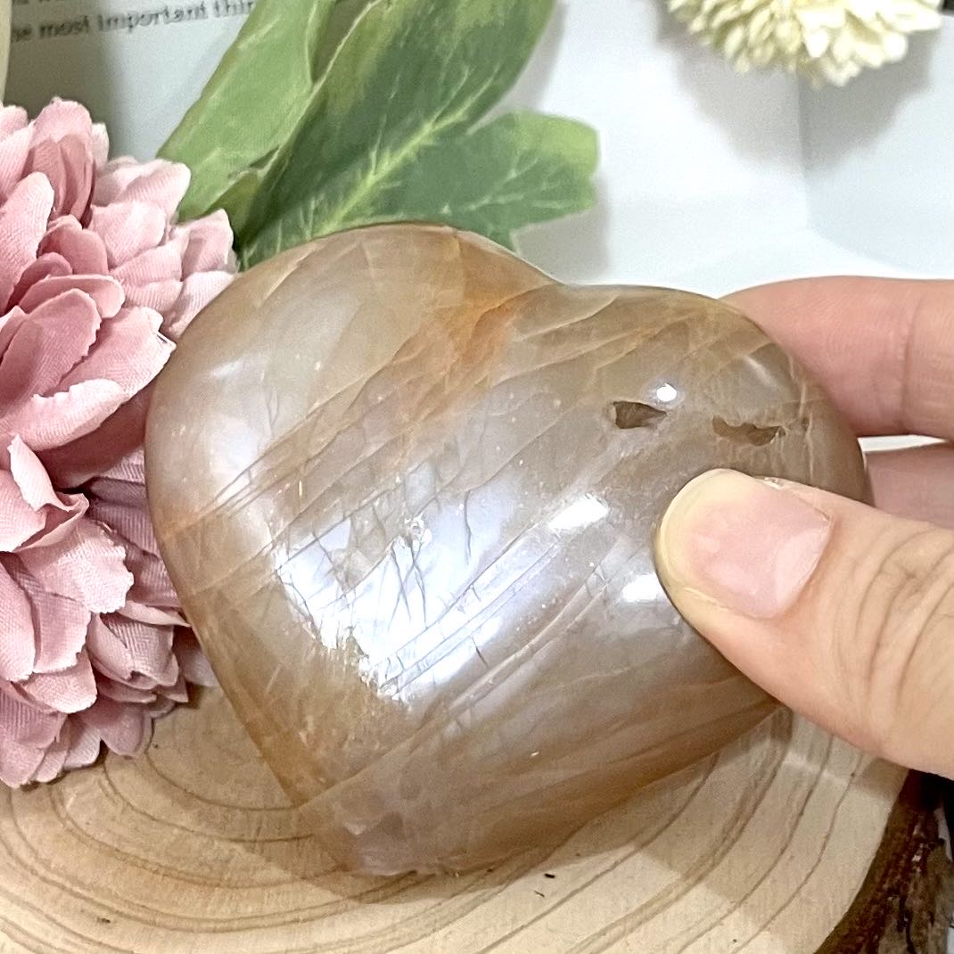 4PCS Heart Shape Orange Labradorite Stone Healing Stone From IG Crystal