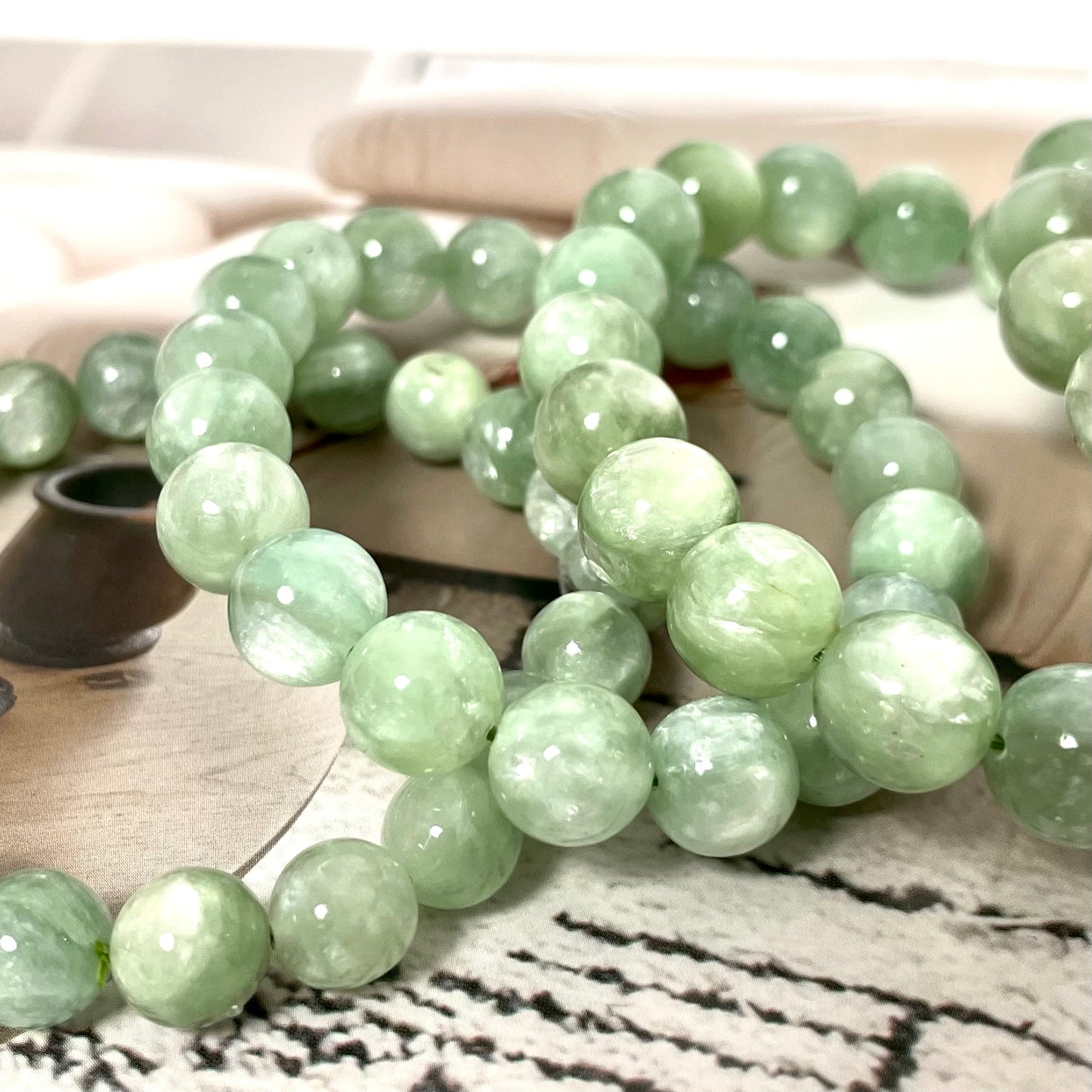 Light Green Mika Crystal Bracelets 9~13mm Natural Crystals Healing Crystals Bracelet for Women and Men Teens Crystal Jewelry Shop Pretty Crystals From IG Crystal