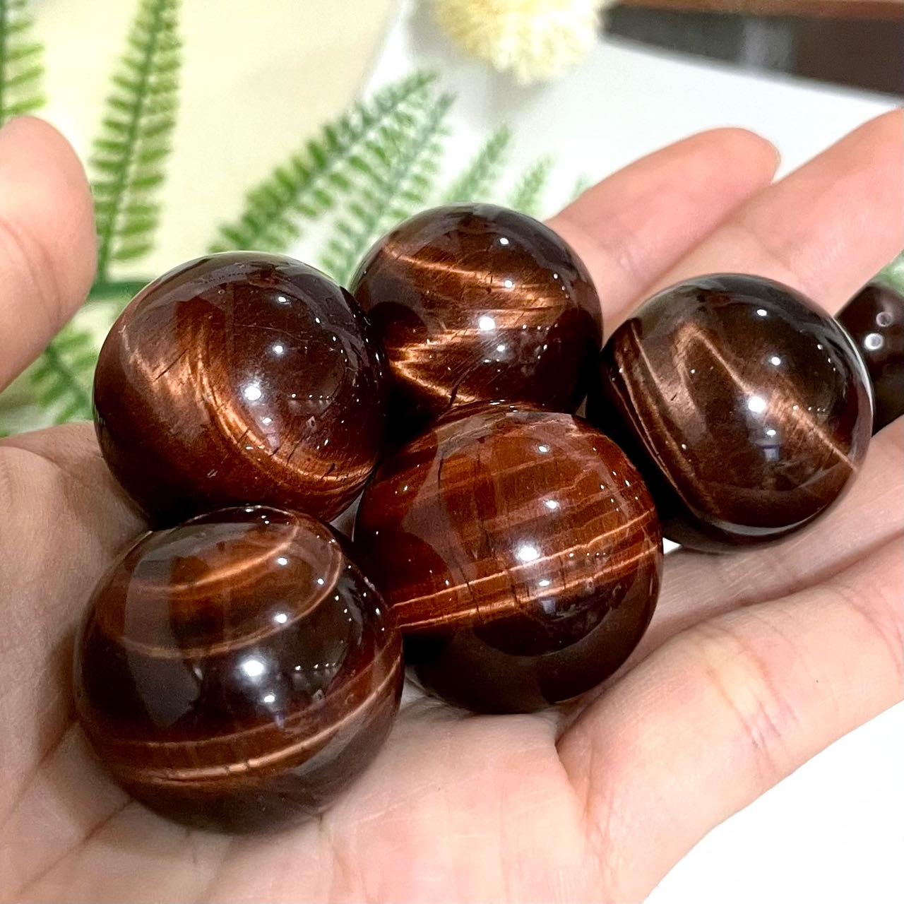 18 Counts 26mm Small Red Tiger Eyes Balls Healing Stone Home Decoration From IG Crystal