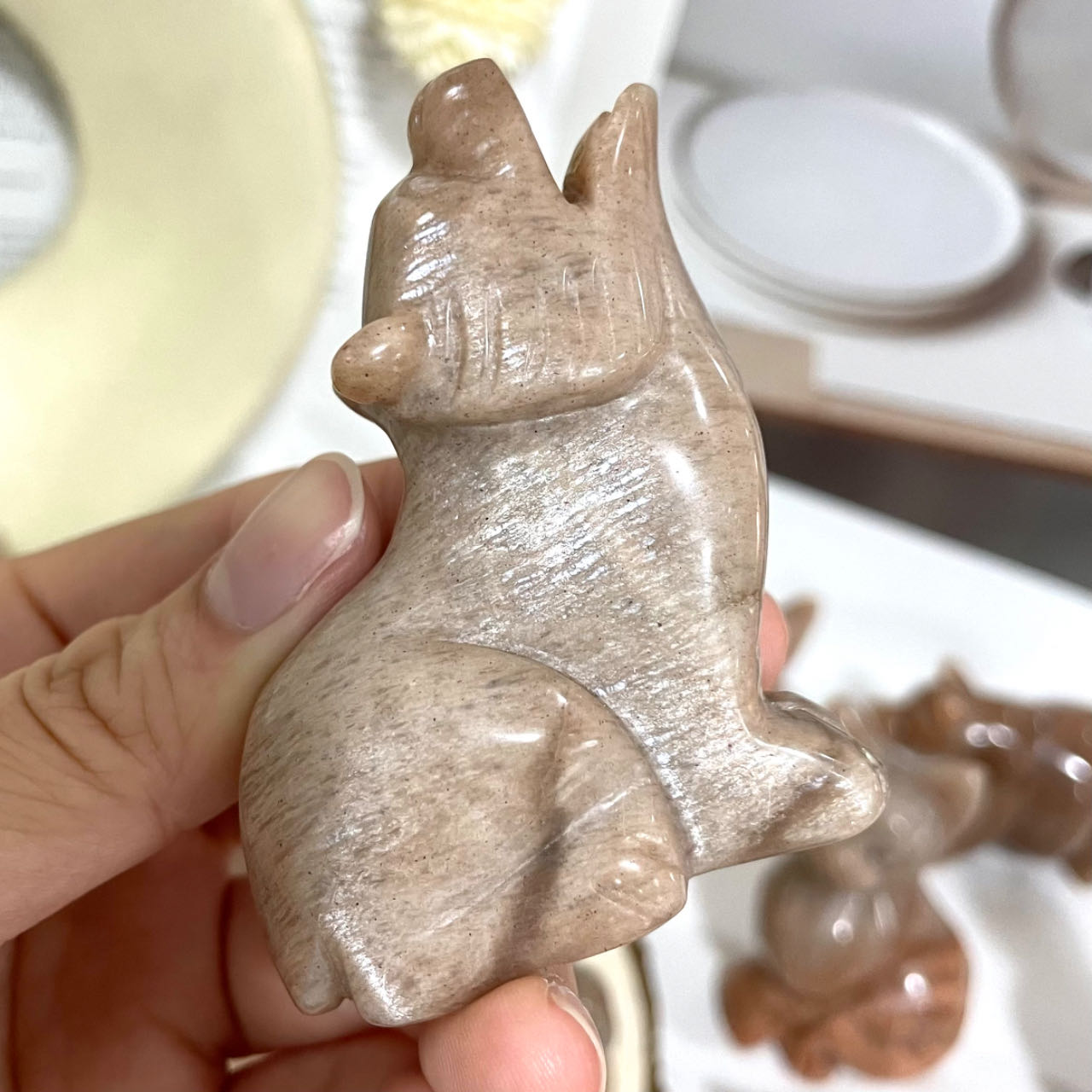 Peach Moonstone Animals Crystal Frog Wolf Flower Fairy Dog Fish Chicken Dinosaur Seal Bear Cat Dolphin Healing Stone Home Decoration From IG Crystal
