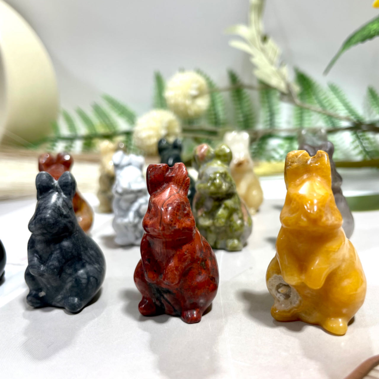 10 Counts Different Material Rabbit Crystal Clear Quartz Rose Quartz Lavakite Red Obsidian Fire Quartz Amethyst Green Aventurine Healing Stone Home Decoration From IG Crystal